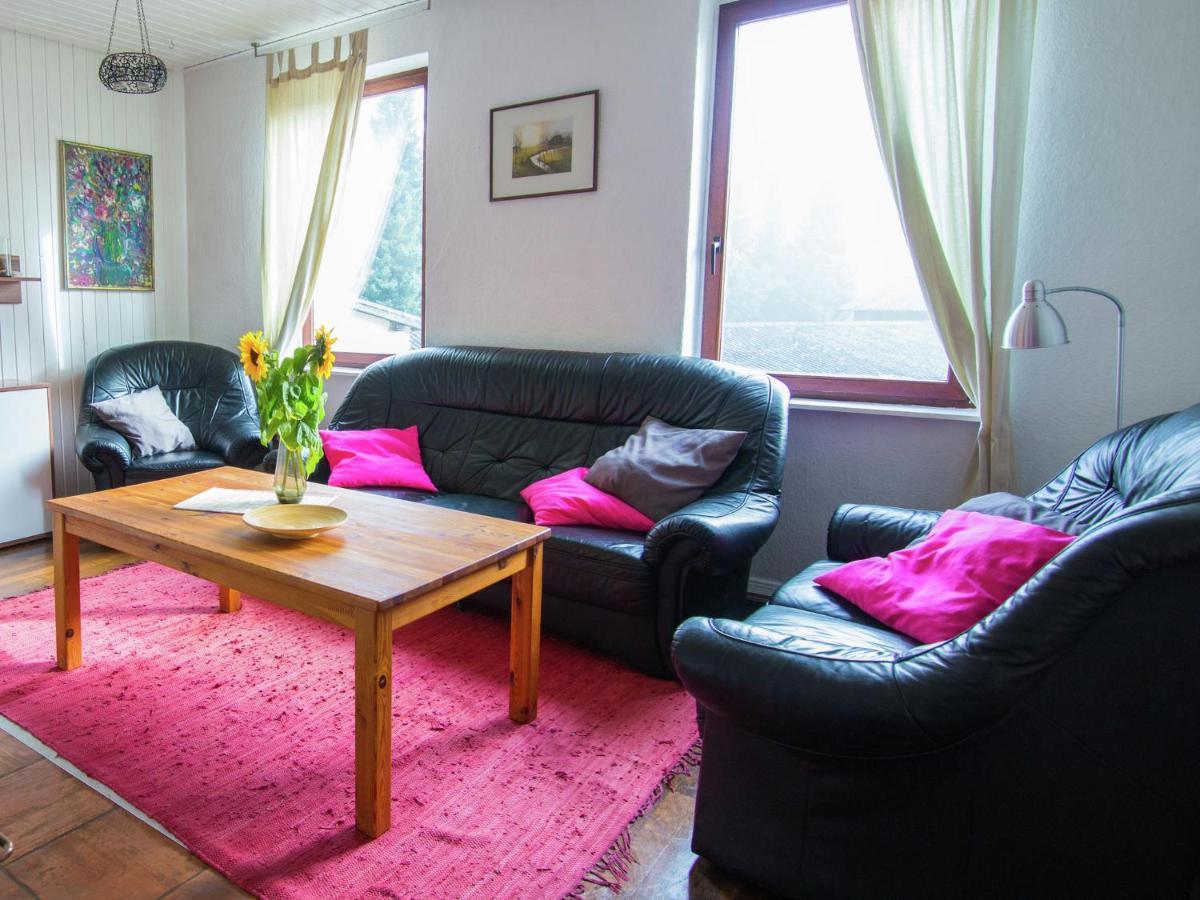 Spacious Holiday Home In Hesse With Garden Waldeck  Ruang foto